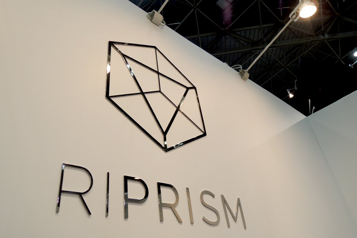 RiPrism美妝企業(yè)形象設(shè)計(jì)