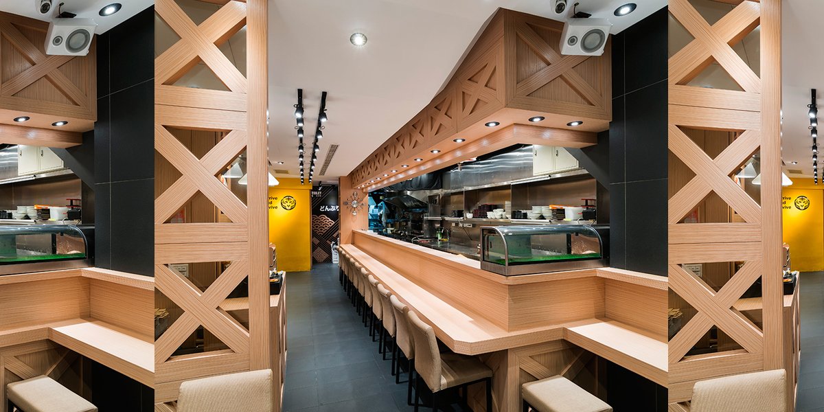 餐廳室內(nèi)空間設(shè)計(jì)