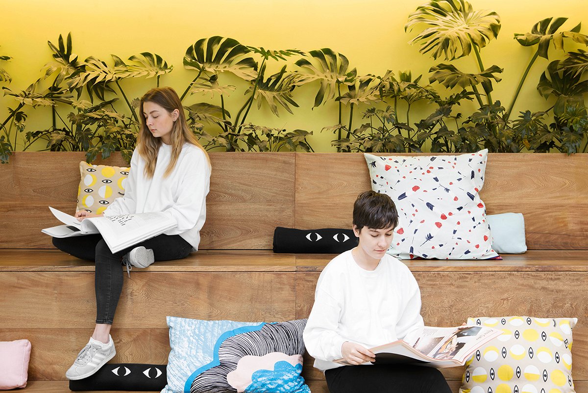  Blend 咖啡品牌形象設(shè)計(jì) 休閑區(qū)設(shè)計(jì)
