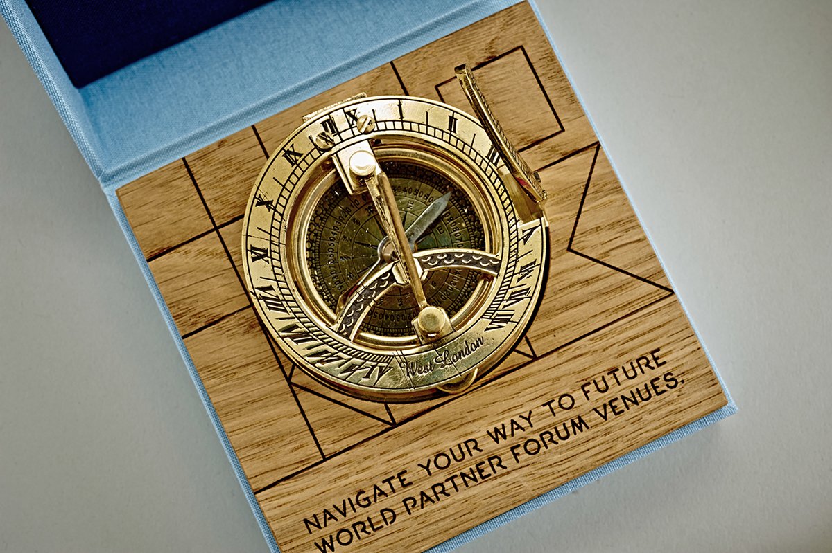 戴姆勒金融品牌設計 標志應用展示