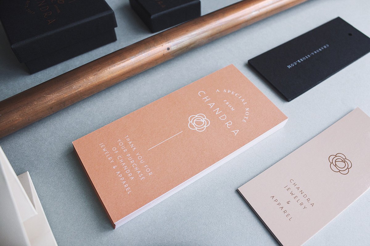 CHANDRA 瑞士服飾品牌形象設(shè)計(jì) 