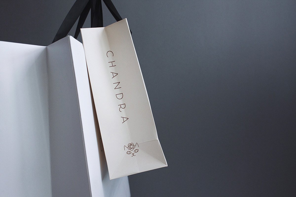 CHANDRA 瑞士服飾品牌形象設(shè)計(jì) 