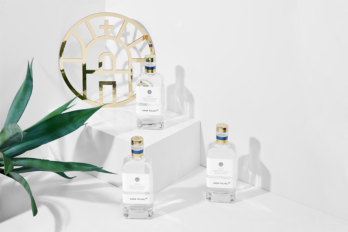 5組彰顯品位的酒類品牌品牌設(shè)計案例合集，高端酒類品牌設(shè)計，深圳品牌設(shè)計，左右格局