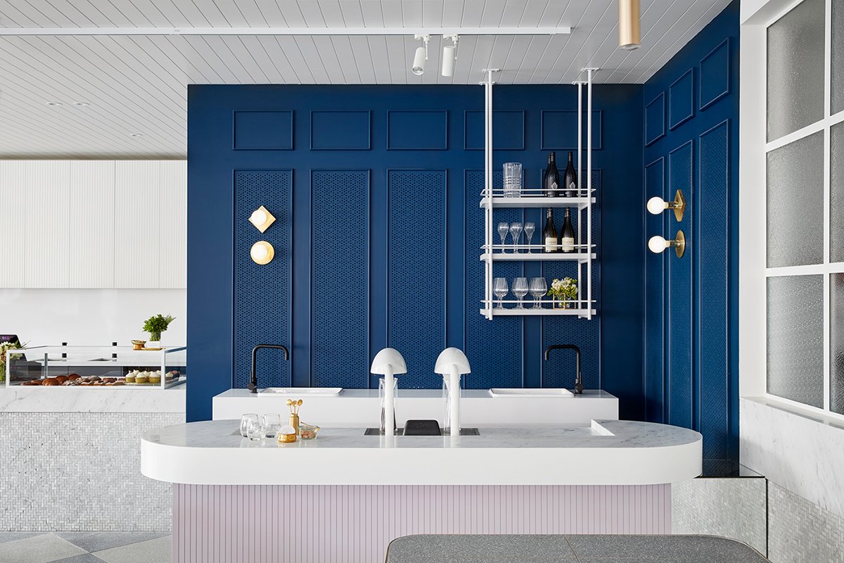 深圳品牌設(shè)計(jì)  深圳品牌策劃  凱特·米德爾頓咖啡館品牌形象設(shè)計(jì)  室內(nèi)展示