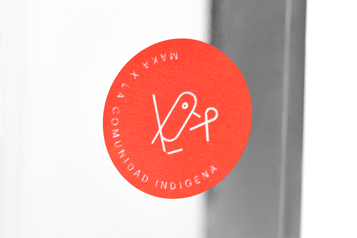 “白色畫布”藝術(shù)品——Maka瓶子品牌設(shè)計和圖標(biāo)展示賞析，品牌設(shè)計，瓶子品牌設(shè)計，品牌圖標(biāo)設(shè)計，品牌策劃，深圳品牌設(shè)計，左右格局