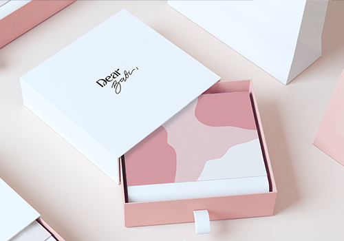 Dear babi 越南輕奢嬰兒用品品牌設計案例