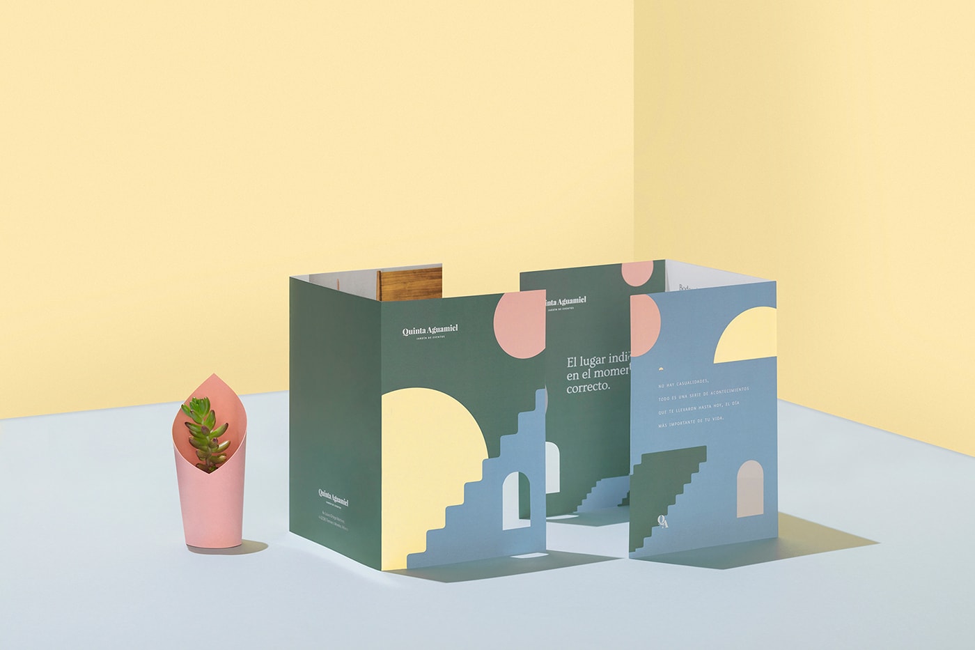 精品酒店設(shè)計(jì)，品牌形象設(shè)計(jì)，深圳品牌設(shè)計(jì)，左右格局