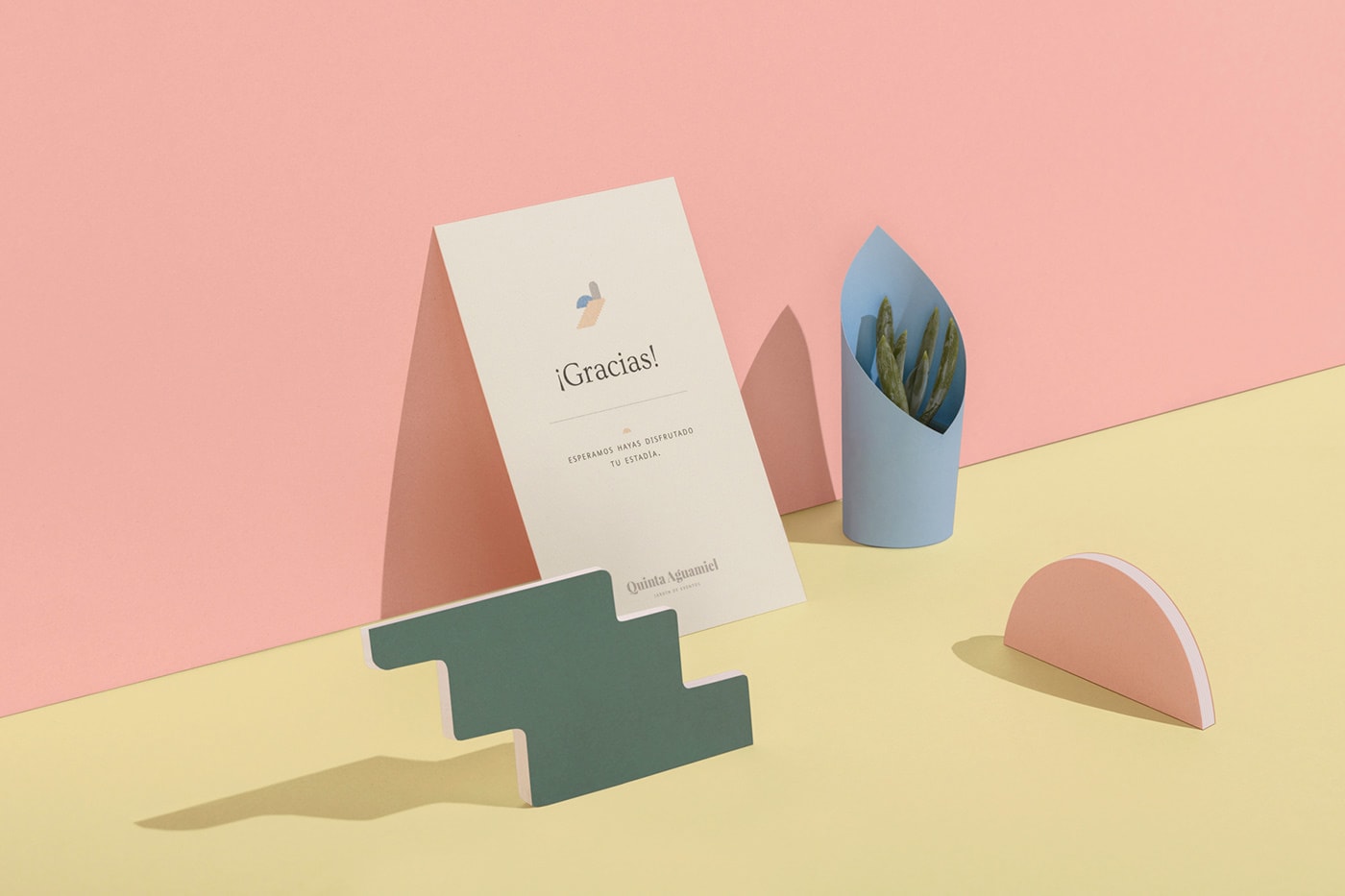 精品酒店設(shè)計(jì)，品牌形象設(shè)計(jì)，深圳品牌設(shè)計(jì)，左右格局