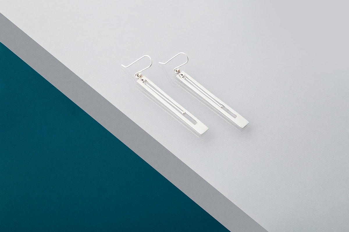 珠寶品牌設(shè)計，珠寶形象設(shè)計，深圳品牌設(shè)計，左右格局