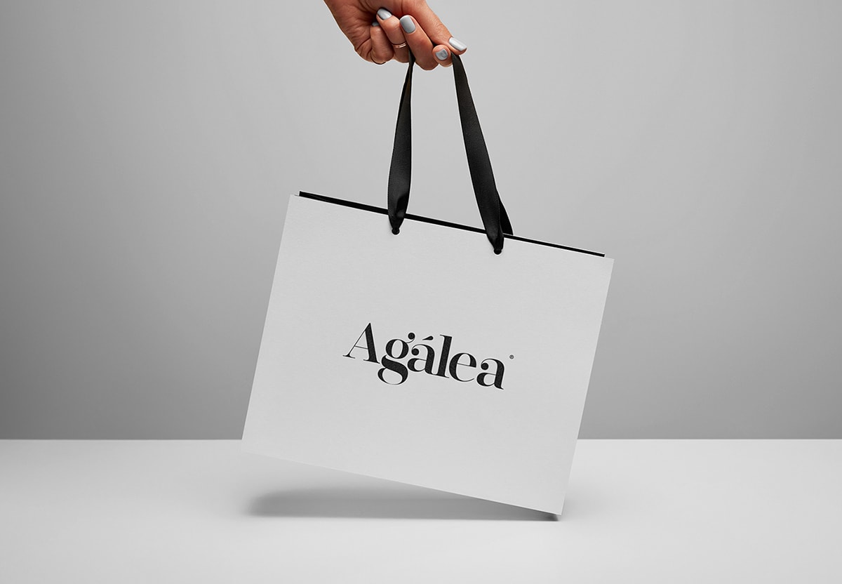 珠寶品牌設(shè)計，珠寶形象設(shè)計，深圳品牌設(shè)計，左右格局