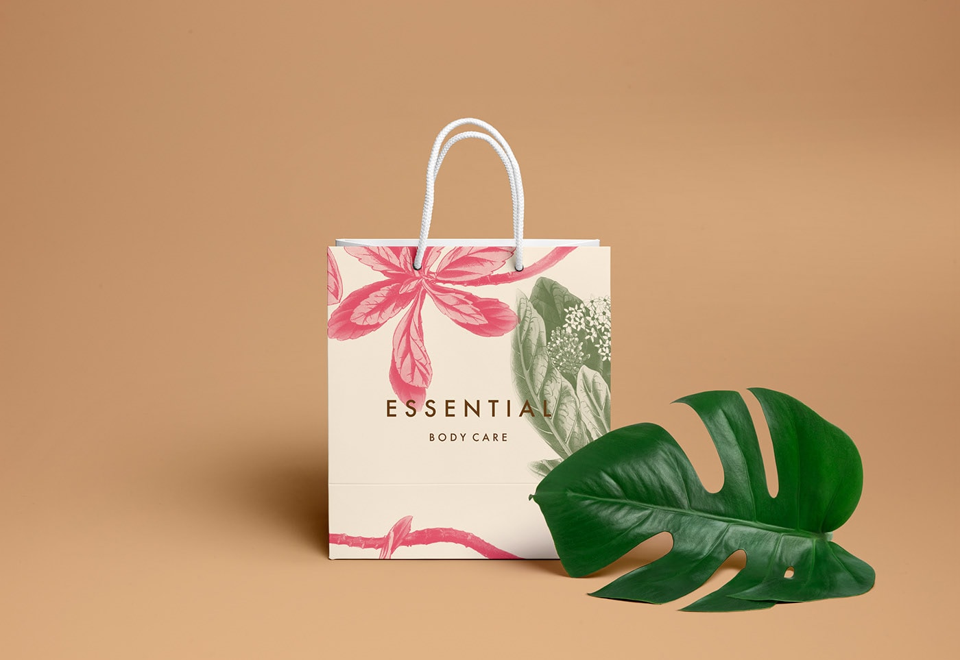 化妝品品牌設(shè)計(jì)，品牌設(shè)計(jì)公司，深圳品牌設(shè)計(jì)，左右格局