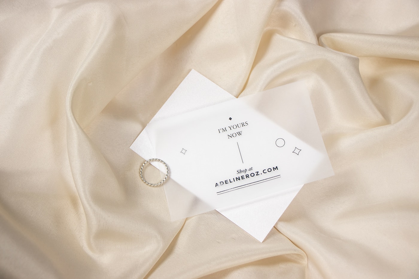 珠寶品牌設(shè)計(jì)，品牌設(shè)計(jì)公司，深圳品牌設(shè)計(jì)，左右格局