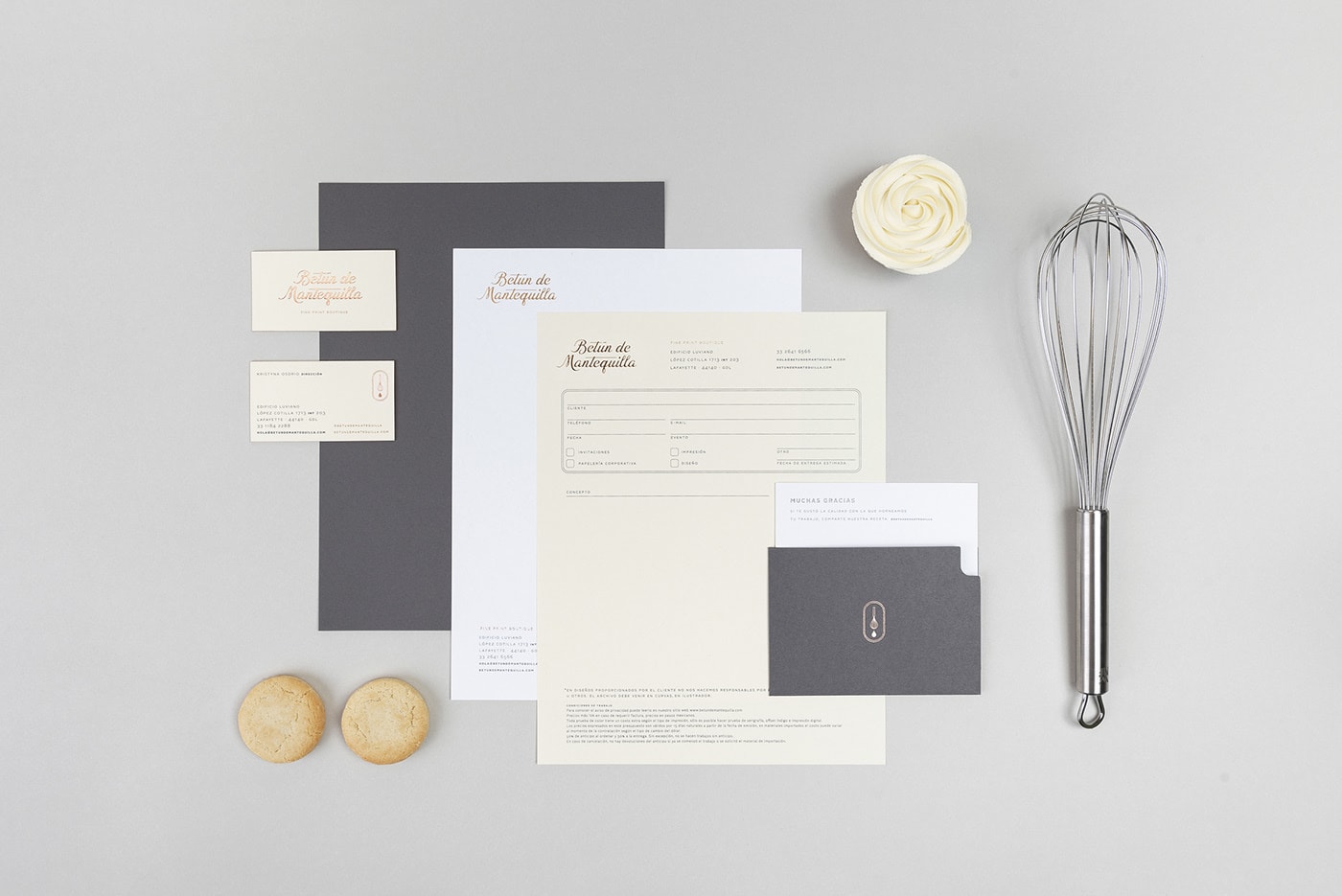 食品品牌設(shè)計(jì)，傳統(tǒng)品牌升級，面包店設(shè)計(jì)，深圳品牌設(shè)計(jì)，左右格局