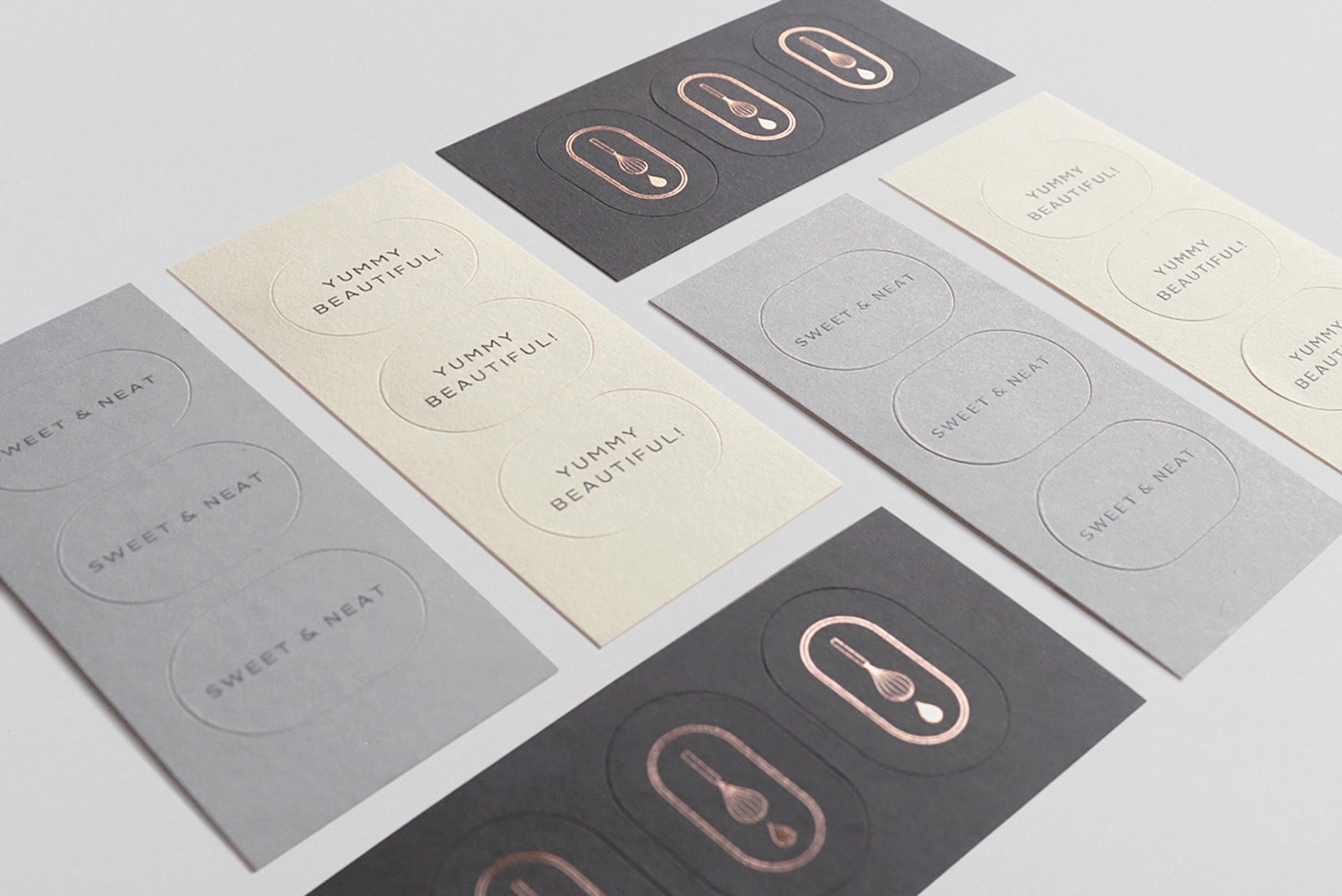 食品品牌設(shè)計(jì)，傳統(tǒng)品牌升級，面包店設(shè)計(jì)，深圳品牌設(shè)計(jì)，左右格局