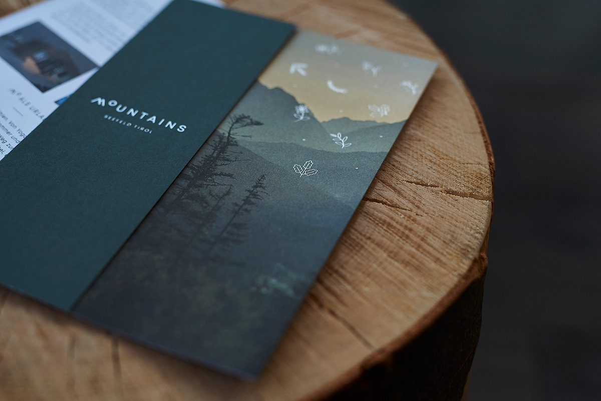 傳統(tǒng)酒店品牌構(gòu)建——山區(qū)酒店品牌設(shè)計(jì)案例，酒店品牌設(shè)計(jì)，品牌形象設(shè)計(jì)，品牌設(shè)計(jì)公司，左右格局